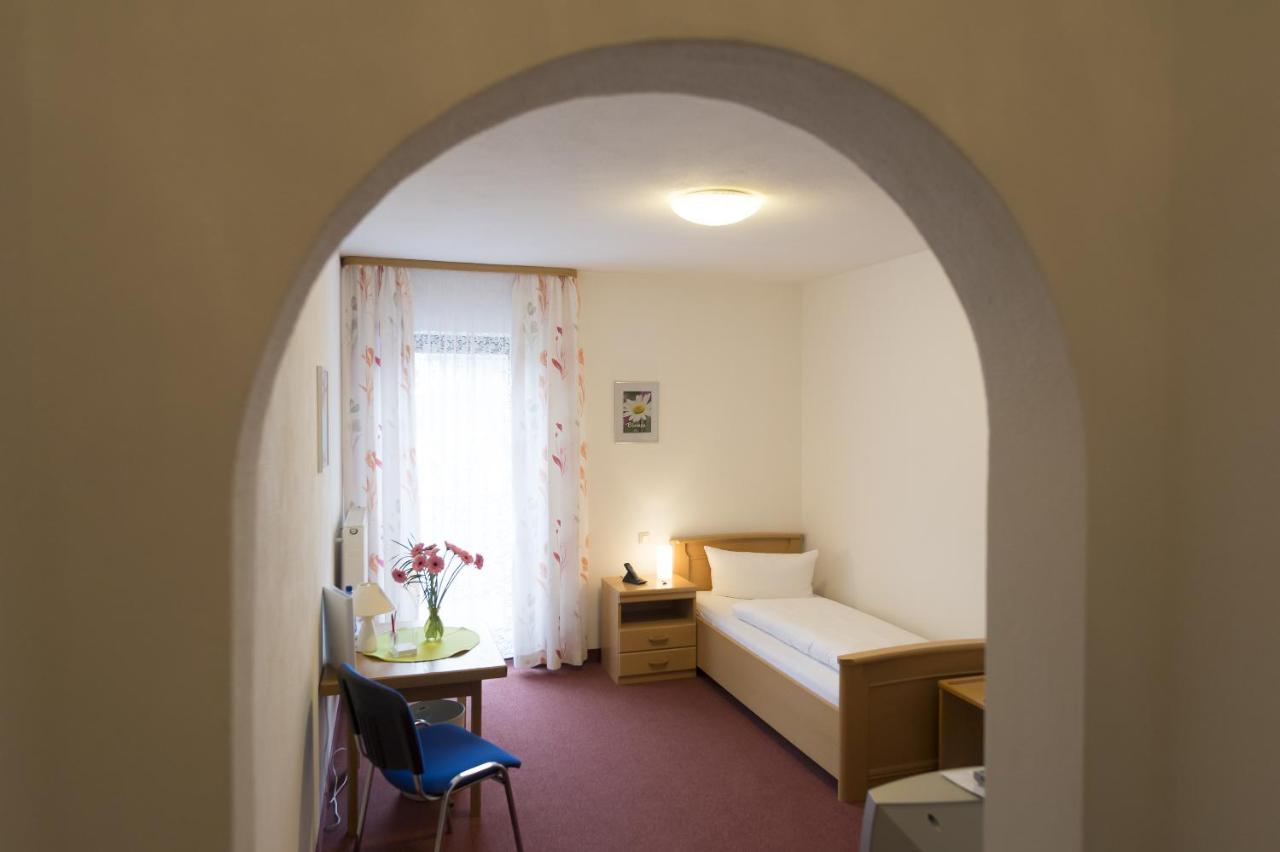 Hotel Dreisonnenberg Neuschönau Pokoj fotografie